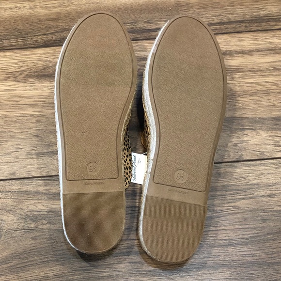 NWT Universal Thread Clara Espadrille Flat Mules - Picture 9 of 9